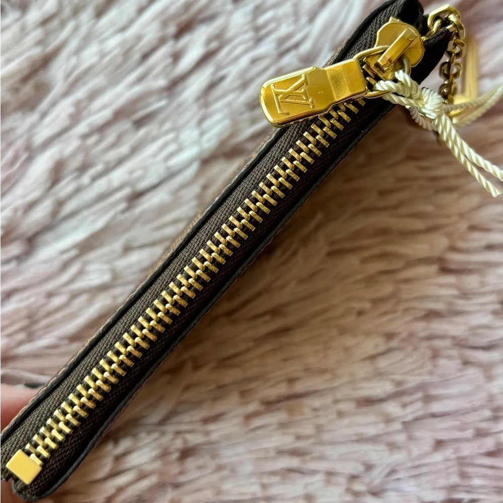 NWT Louis Vuitton Damier Ebene Key Pouch - Picture 6 of 8